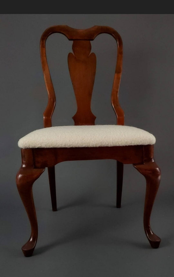 20th Century Queen Anne Style Vintage Side Chair